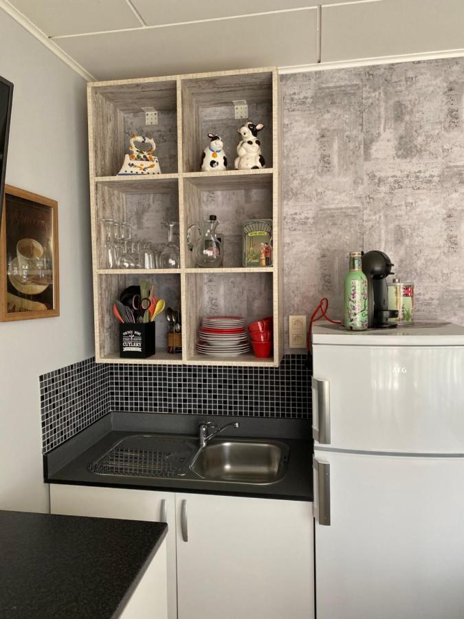 Homestay Mimi'S Rental Брюгге Экстерьер фото