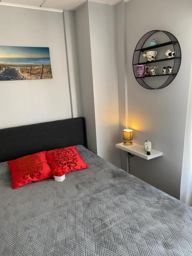 Homestay Mimi'S Rental Брюгге Экстерьер фото